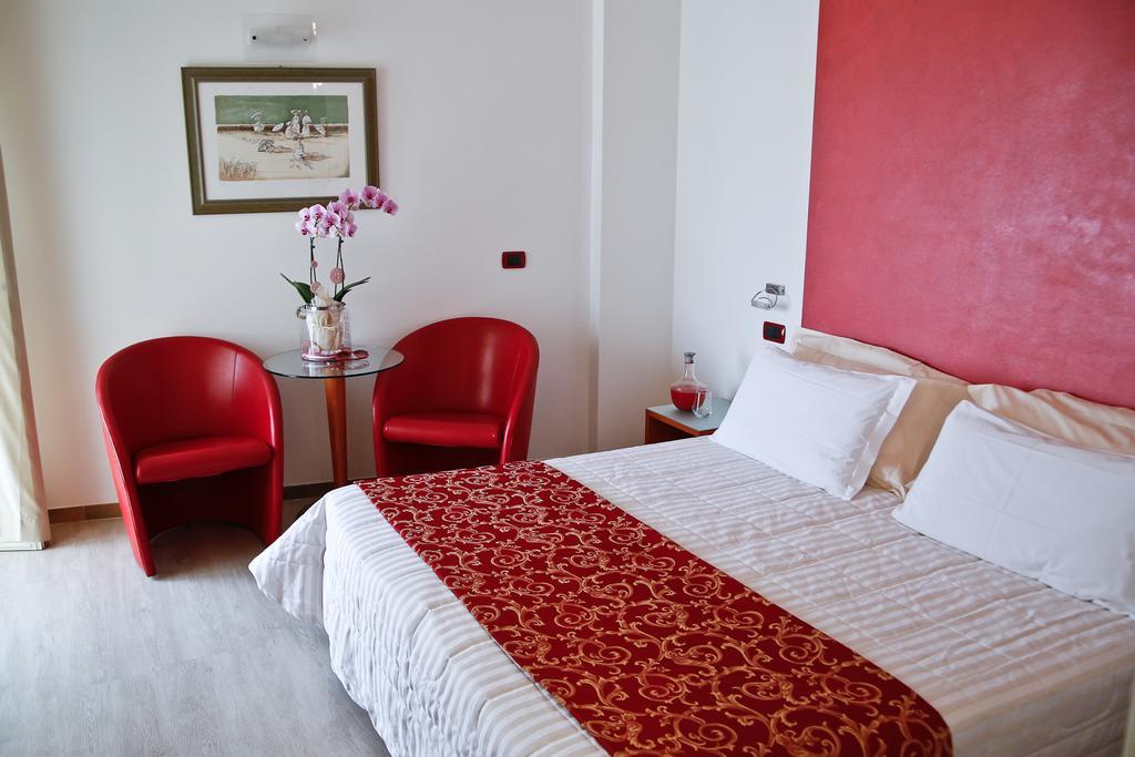 Ermitage Hotel Μπελάρια-Ιτζέα Μαρίνα Εξωτερικό φωτογραφία