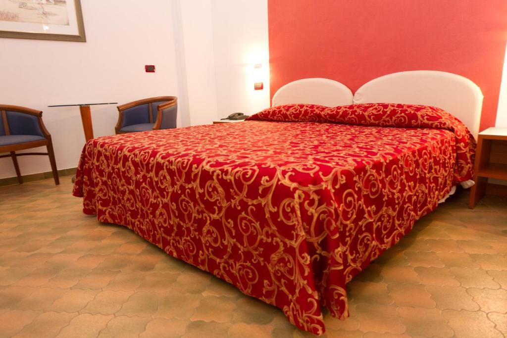 Ermitage Hotel Μπελάρια-Ιτζέα Μαρίνα Εξωτερικό φωτογραφία