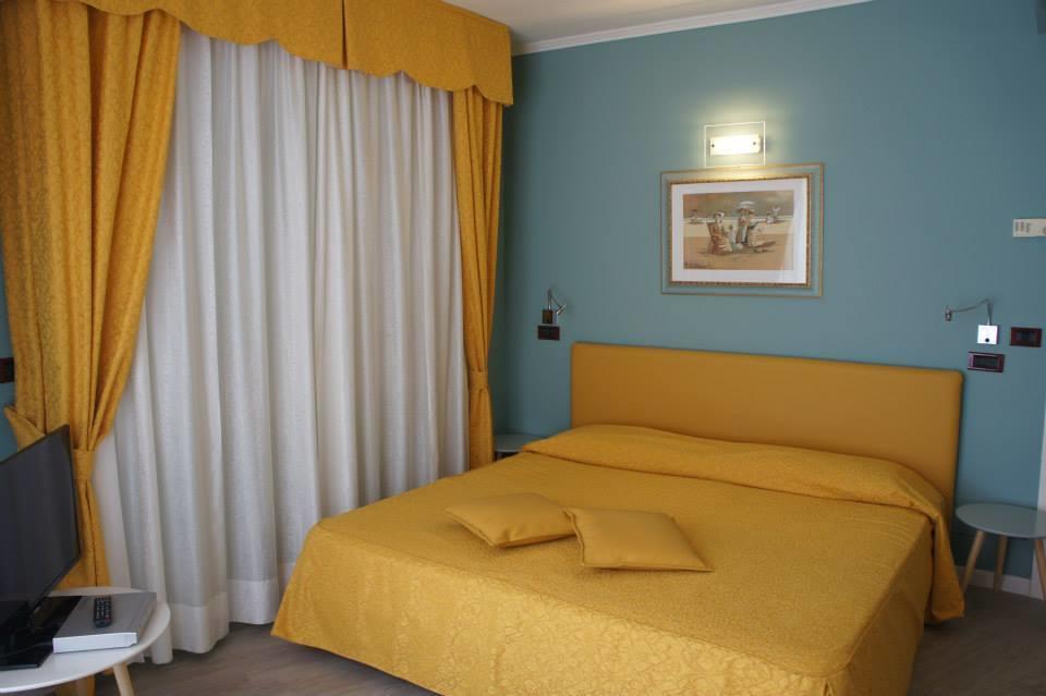 Ermitage Hotel Μπελάρια-Ιτζέα Μαρίνα Εξωτερικό φωτογραφία
